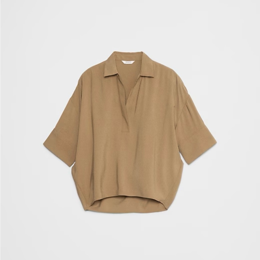 Drapey Oversized Top by Banana Republic in Airforce Khaki size XXS